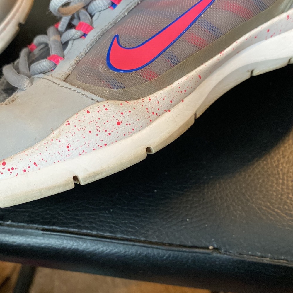 Nike - Picture 8 of 8